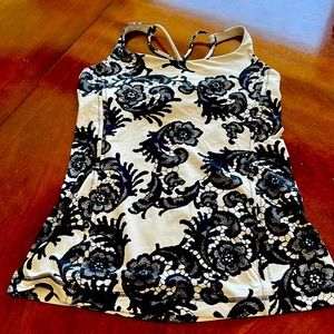 Lululemon, size 6, sports tank top, with built-in bra
